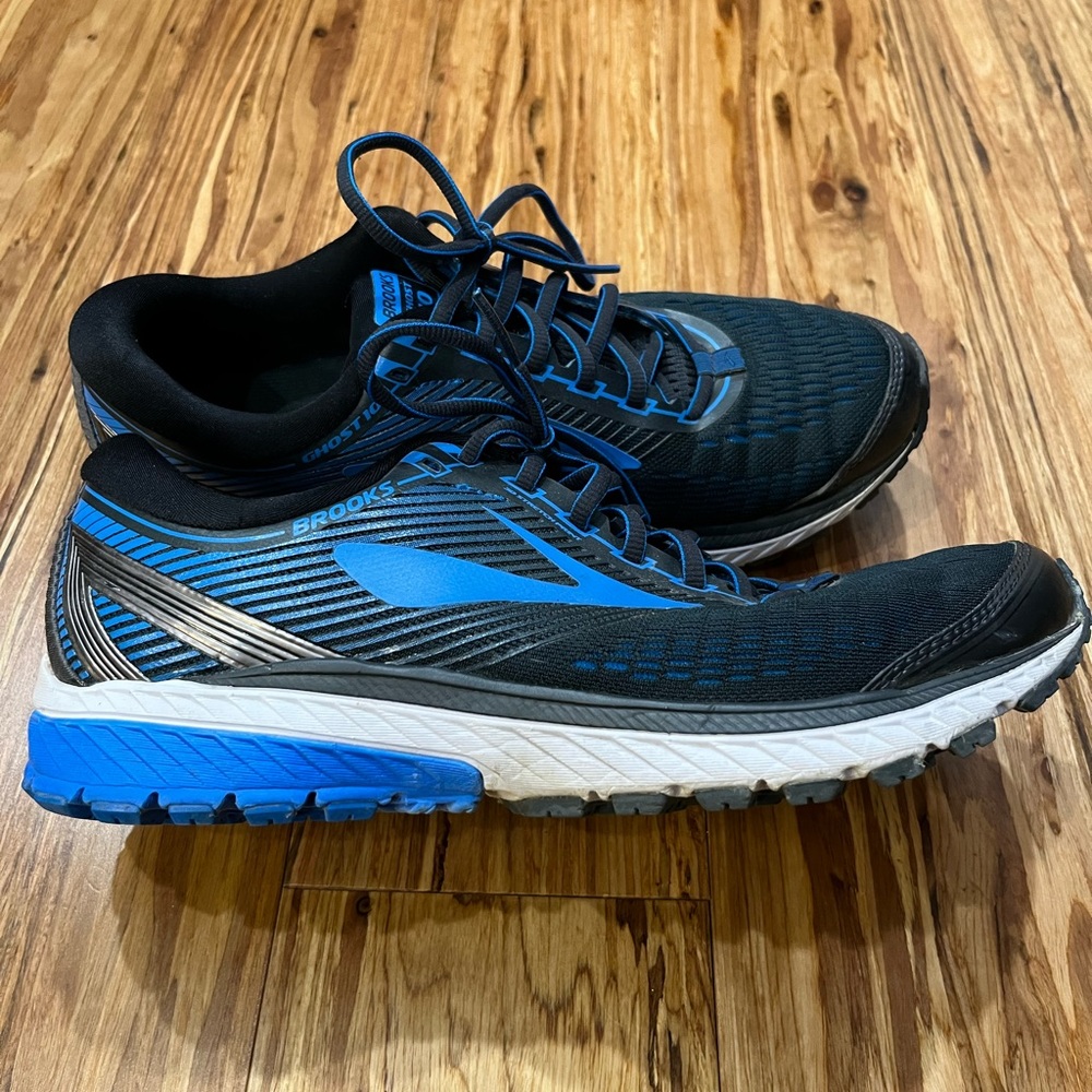 Mens Brooks Ghost 10, size 10 Running shoe, Used, Very Good Condition